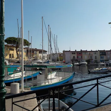Port Grimaud Place Marche Apartmán *