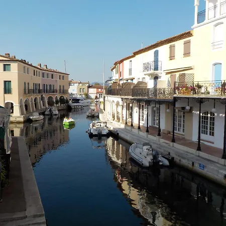 Port Grimaud Place Marche Apartmán